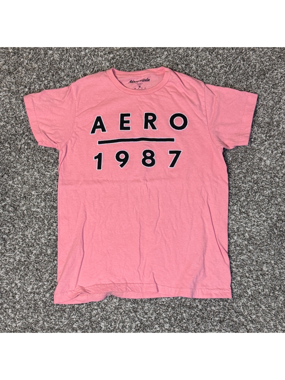 Aéropostale AERO 1987 Pink Graphic T-Shirt – Medium